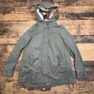 American Eagle Outfitters Faux Fur Lined Hooded Military Jacket S removable vest